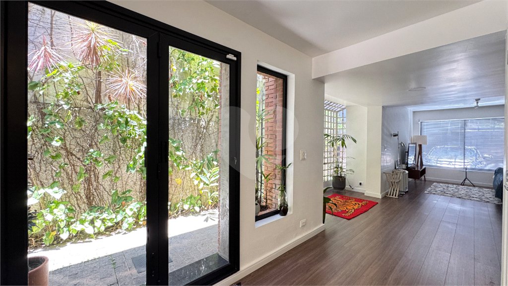 Sobrado à venda com 2 quartos, sendo 1 suíte, em Brooklin Novo, São Paulo, SP