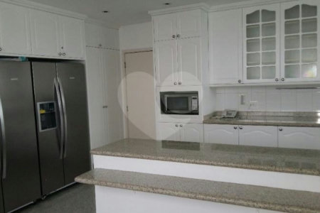 Apartamento à venda com 4 suítes em Alto da Boa Vista, São Paulo, SP