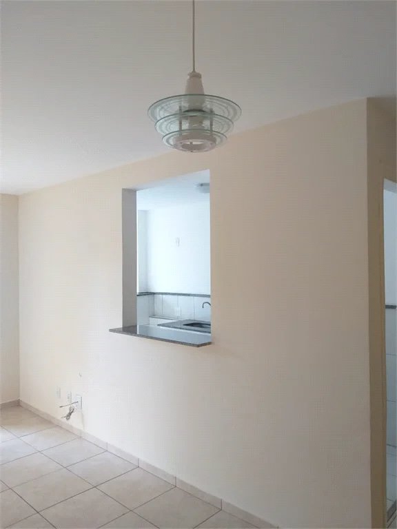 Apartamento à venda com 2 quartos em Vila Suzana, São Paulo, SP