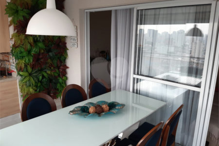 Apartamento à venda com 3 quartos, sendo 2 suítes, em Tatuapé, São Paulo, SP