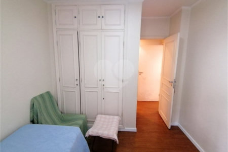 Apartamento à venda com 3 quartos, sendo 1 suíte, em Jardim Paulista, São Paulo, SP