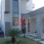Casa à venda com 3 suítes no condomínio Reserva Aruanã, São José dos Campos - SP