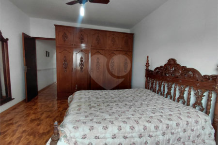 Sobrado à venda com 3 quartos em Vila Romana, São Paulo, SP