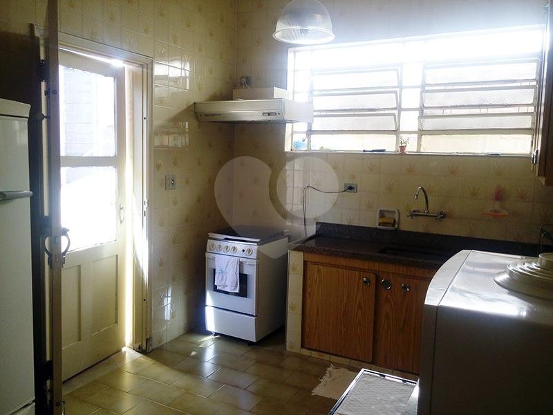 Casa à venda com 5 quartos, sendo 2 suítes, em Santana, São Paulo, SP