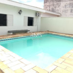 Casa à venda com 4 quartos, sendo 2 suítes,  no Centro, Itu, SP