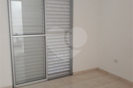 Sobrado para alugar com 3 quartos, sendo 1 suíte, em Esplanada Mendes Moraes, São Roque, SP