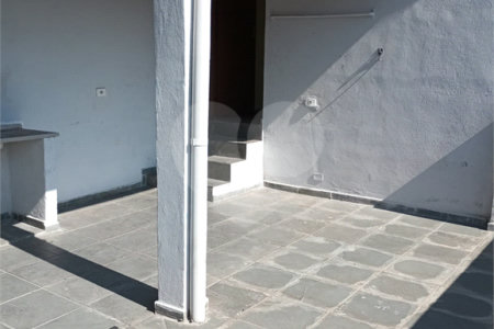 Casa à venda com 3 quartos, sendo 2 suítes, em Jardim Maria Duarte, São Paulo, SP