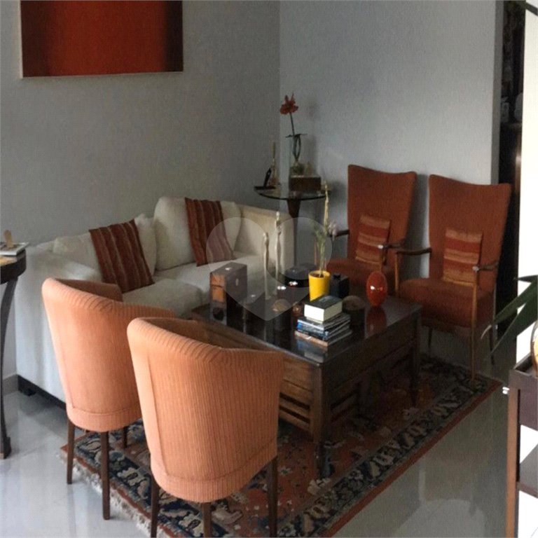 Casa à venda com 3 suítes no condomínio Jardim Vila Paradiso, Indaiatuba - SP