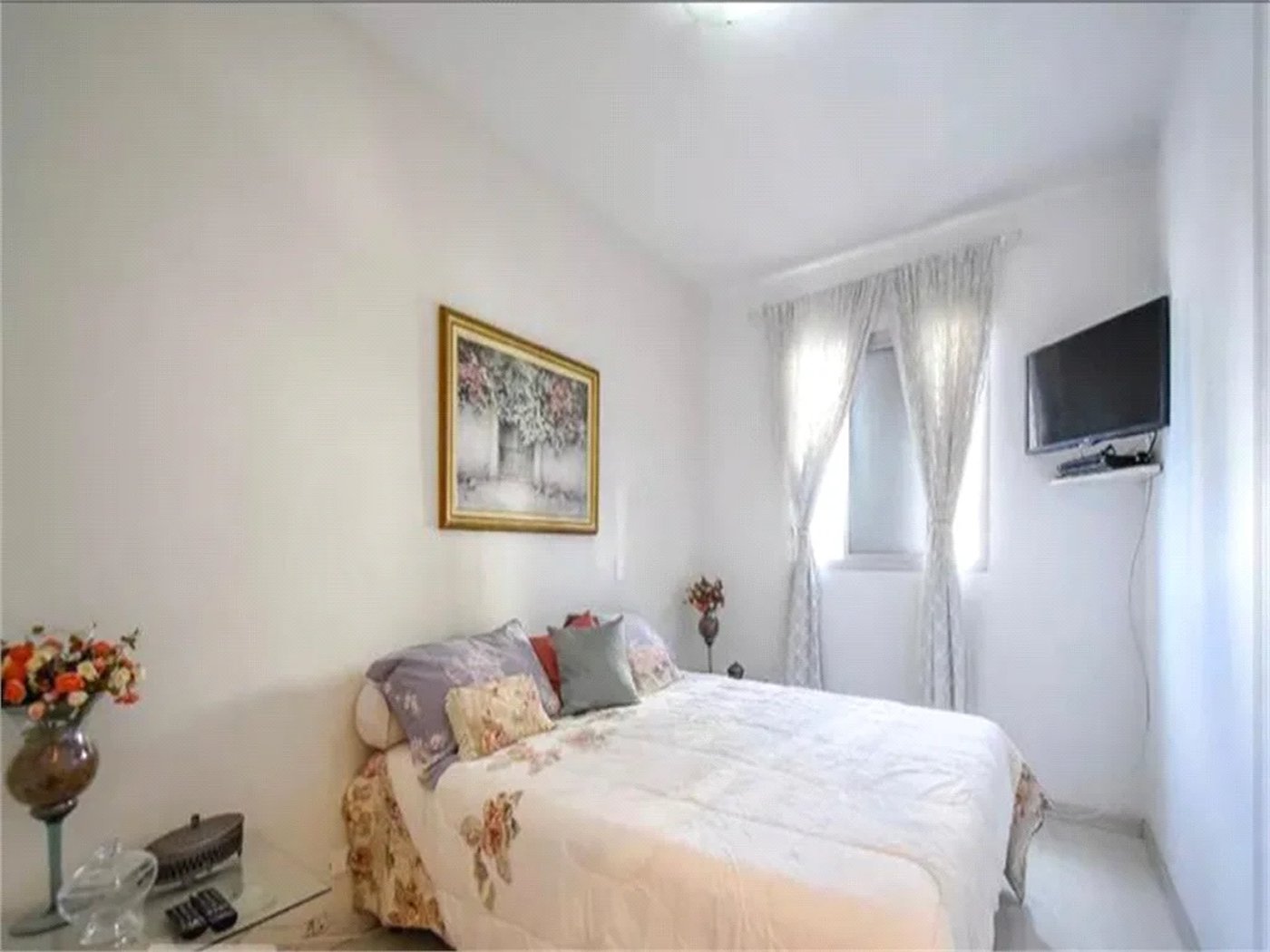 Apartamento à venda com 3 quartos, sendo 1 suíte, em Jardim Londrina, São Paulo, SP
