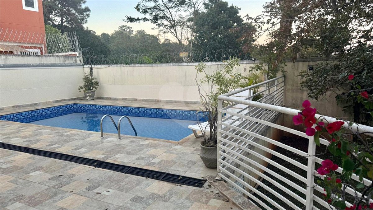 Casa à venda com 2 suítes no condomínio Residencial Real North Pedro, São Paulo - SP