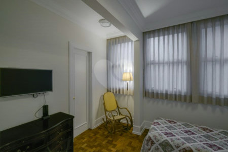 Apartamento à venda com 4 quartos, sendo 1 suíte, em Higienópolis, São Paulo, SP
