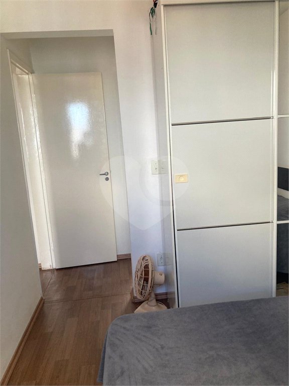 Apartamento à venda com 2 quartos, sendo 1 suíte,  em Jardim Flor da Montanha, Guarulhos, SP