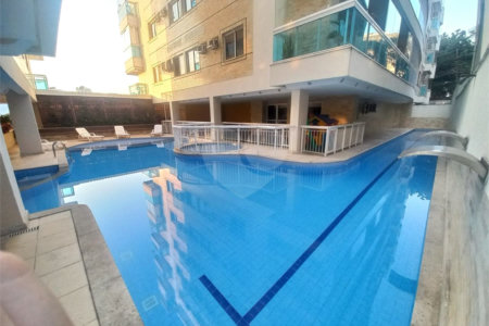 Cobertura à venda com 4 quartos, sendo 2 suítes, em Jacarepaguá, Rio de Janeiro, RJ