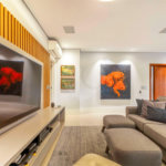 Apartamento à venda com 4 quartos, sendo 3 suítes, em Moema, São Paulo, SP