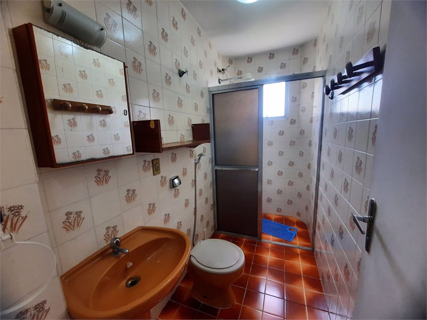 Apartamento com 3 dormitórios à venda, 72 m² por R$ 349.800,00 - Parque Enseada - Guarujá/SP