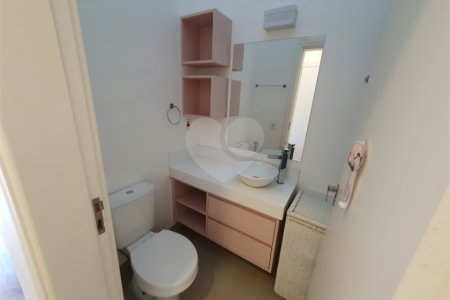 Casa à venda com 6 quartos, sendo 5 suítes, no condomínio Jardim Primavera, Louveira - SP