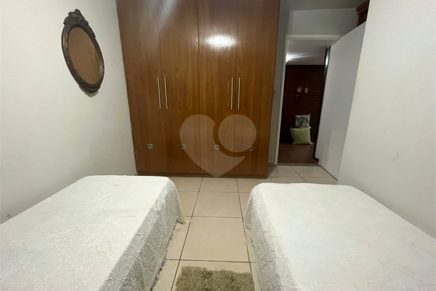 Casa à venda com 4 quartos, sendo 3 suítes, em Jardim França, São Paulo, SP