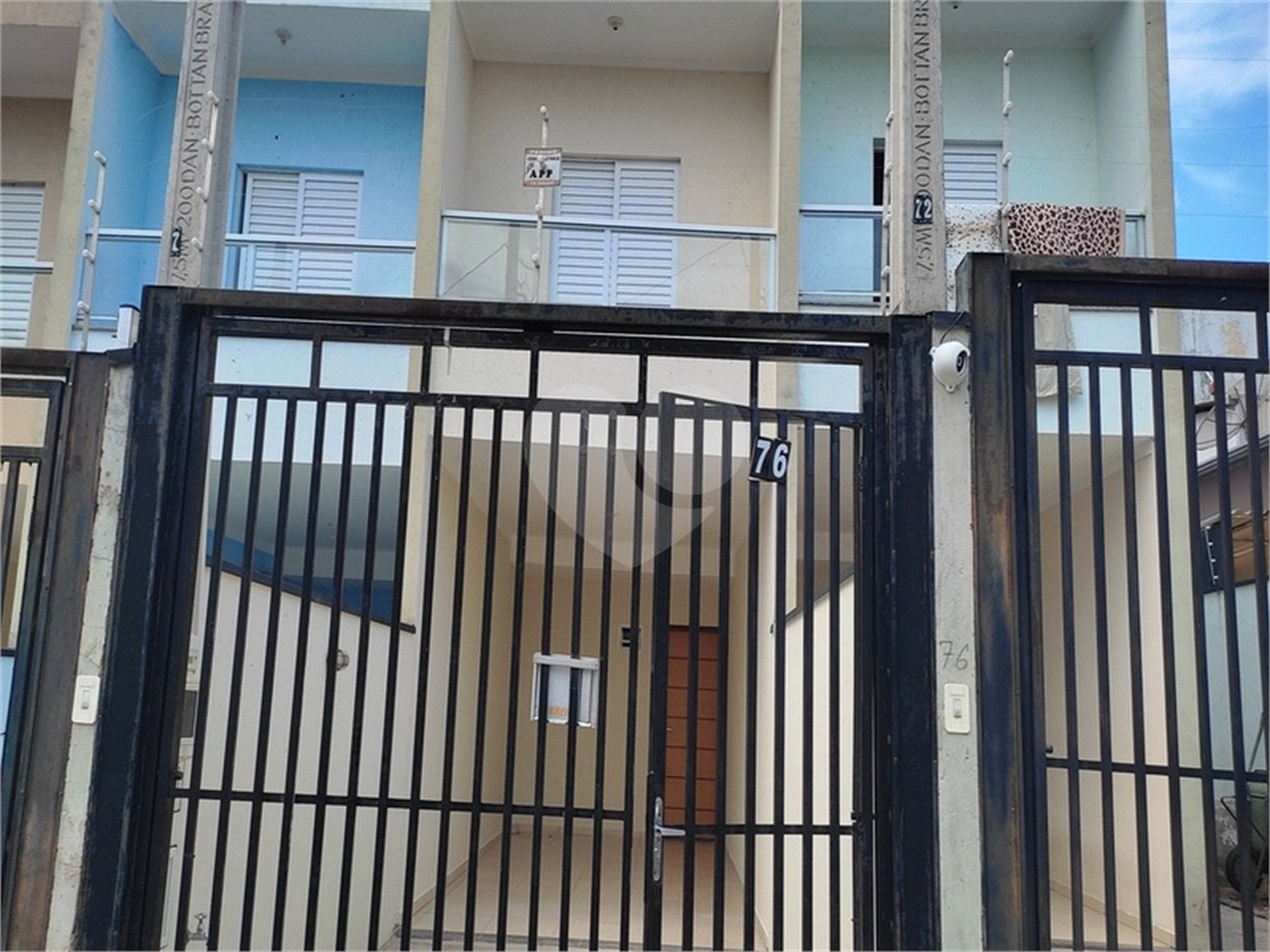 Sobrado à venda ou para alugar com 2 suítes em Jardim Nely, Indaiatuba, SP