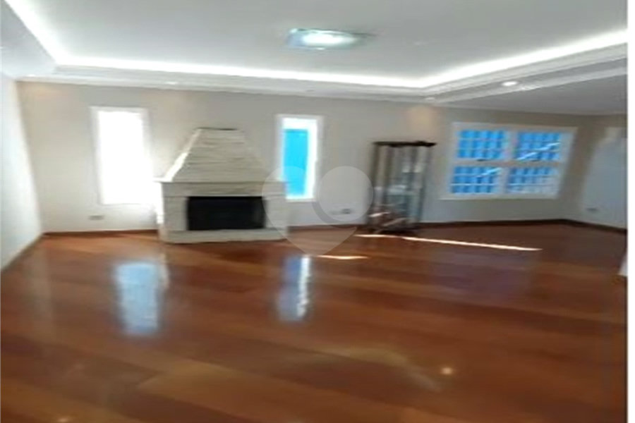 Casa à venda com 4 quartos, sendo 2 suítes,  no condomínio Res Jardim Itatinga, São Paulo - SP
