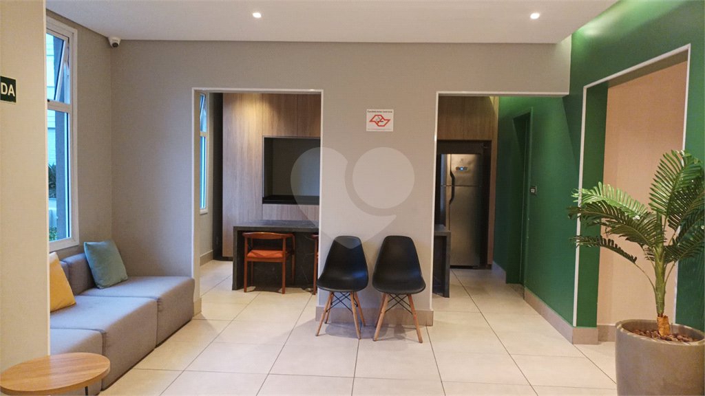 Apartamento à venda com 3 quartos, sendo 1 suíte,  em Campo Grande, São Paulo, SP