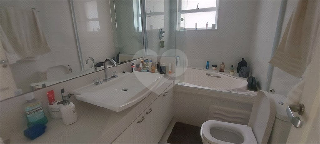 Apartamento à venda com 3 suítes em Copacabana, Rio de Janeiro, RJ