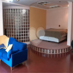 Casa à venda com 6 quartos, sendo 4 suítes, no condomínio Alpes da Cantareira, Mairiporã - SP