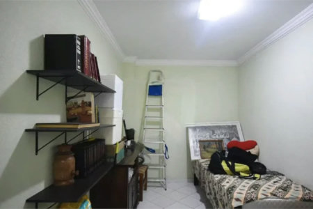 Casa à venda com 5 suítes em Jardim Londrina, São Paulo, SP