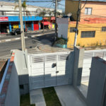 Sobrado à venda com 3 quartos, sendo 1 suíte, em Calmon Viana, Poá, SP