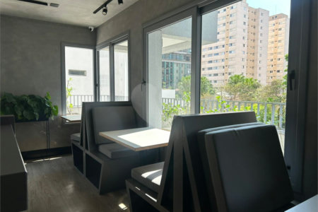 Apartamento à venda com 1 quarto em Brooklin, São Paulo, SP