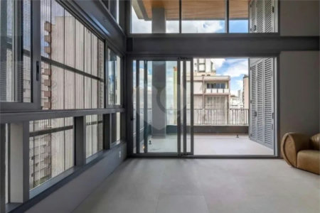 Apartamento à venda ou para alugar com 1 suíte em Cerqueira César, São Paulo, SP