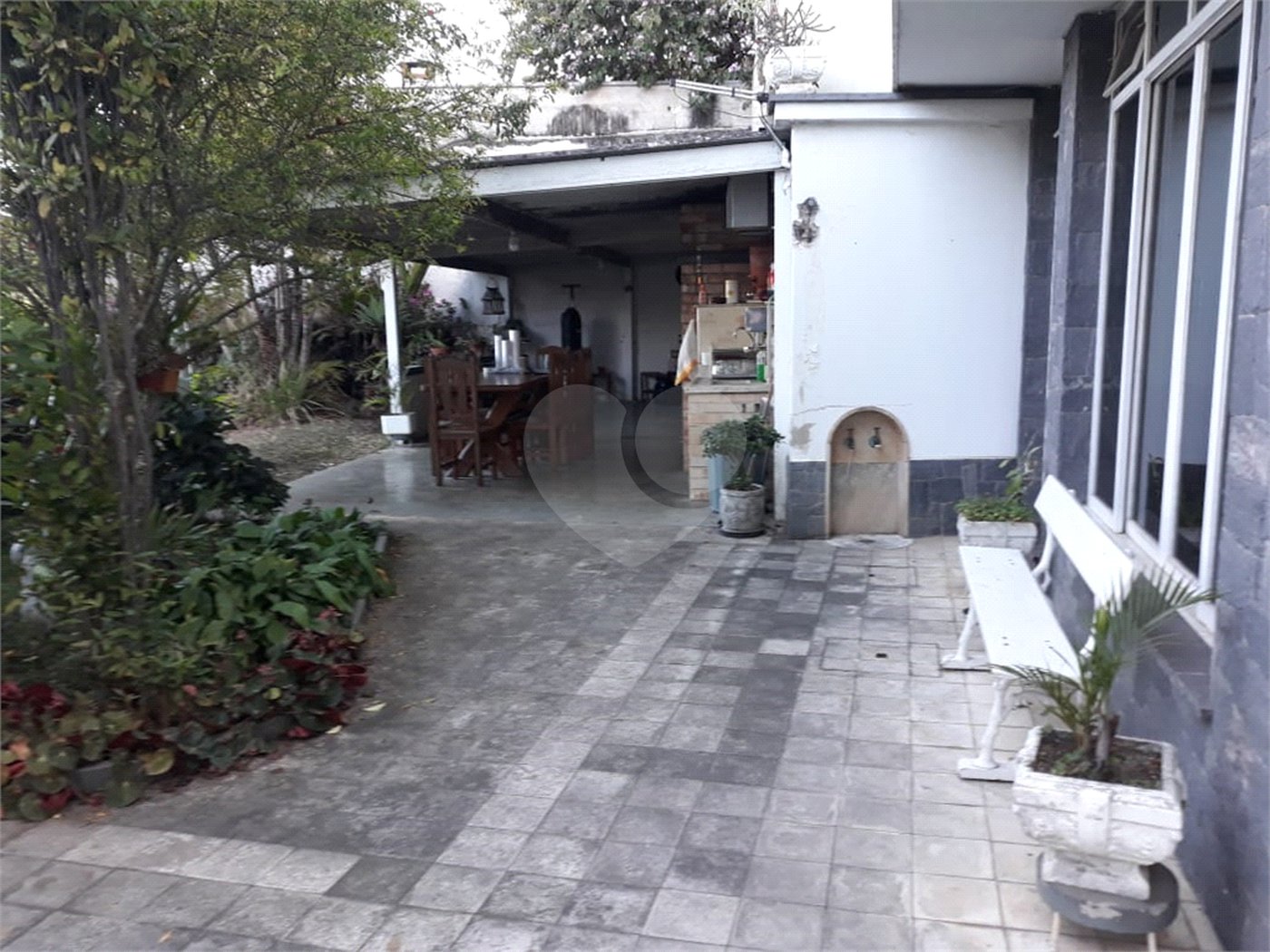 Casa à venda com 4 quartos, sendo 2 suítes, em Vila Paulicéia, São Paulo, SP