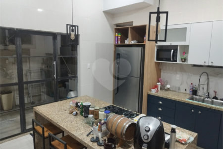 Casa à venda com 4 quartos, sendo 1 suíte, em Guaratiba, Rio de Janeiro, RJ