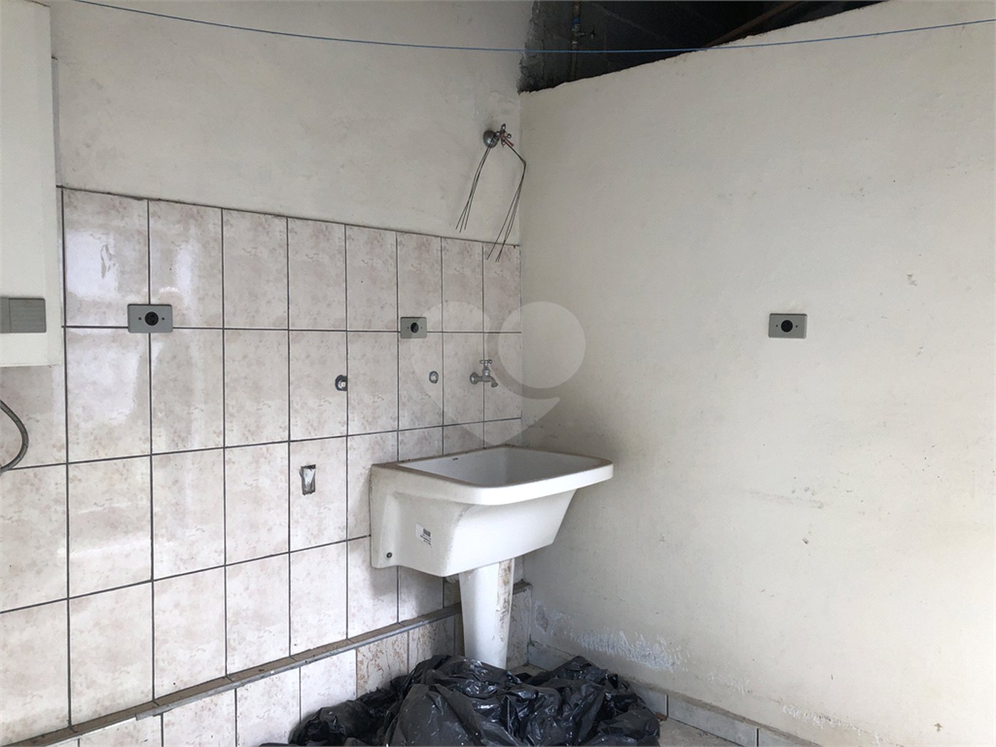 Casa Térrea à venda com 3 quartos, sendo 2 suítes, em Horto Florestal, São Paulo, SP
