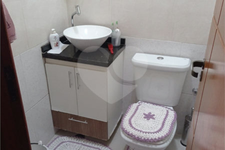 Casa à venda com 3 suítes em Vila Assunção, Santo André, SP