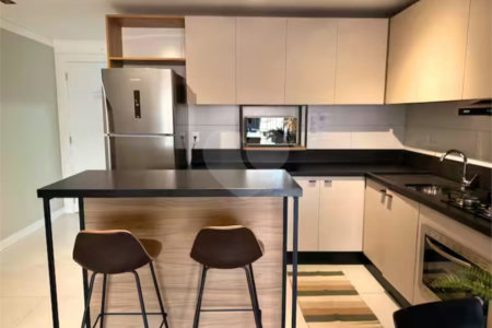 Apartamento à venda com 2 suítes em Jurerê, Florianópolis, SC