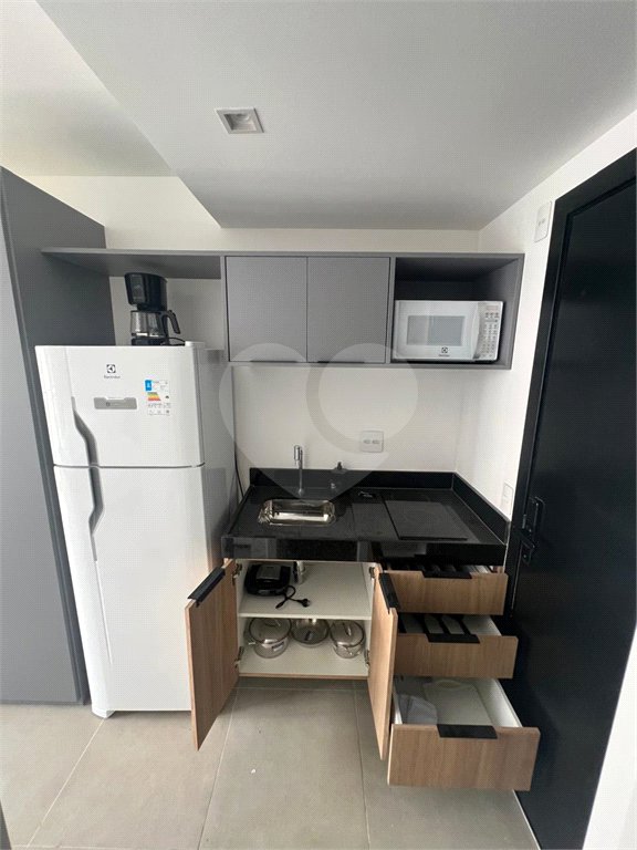 Apartamento à venda ou para alugar com 1 suíte em Indianópolis, São Paulo, SP