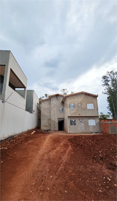 Casa à venda com 2 quartos no condomínio Residencial Unique, Ponta Porã - MS