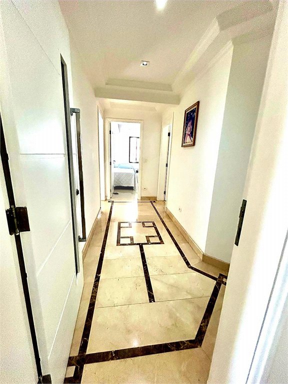 Apartamento à venda com 3 quartos, sendo 1 suíte, em Vila Regente Feijó, São Paulo, SP