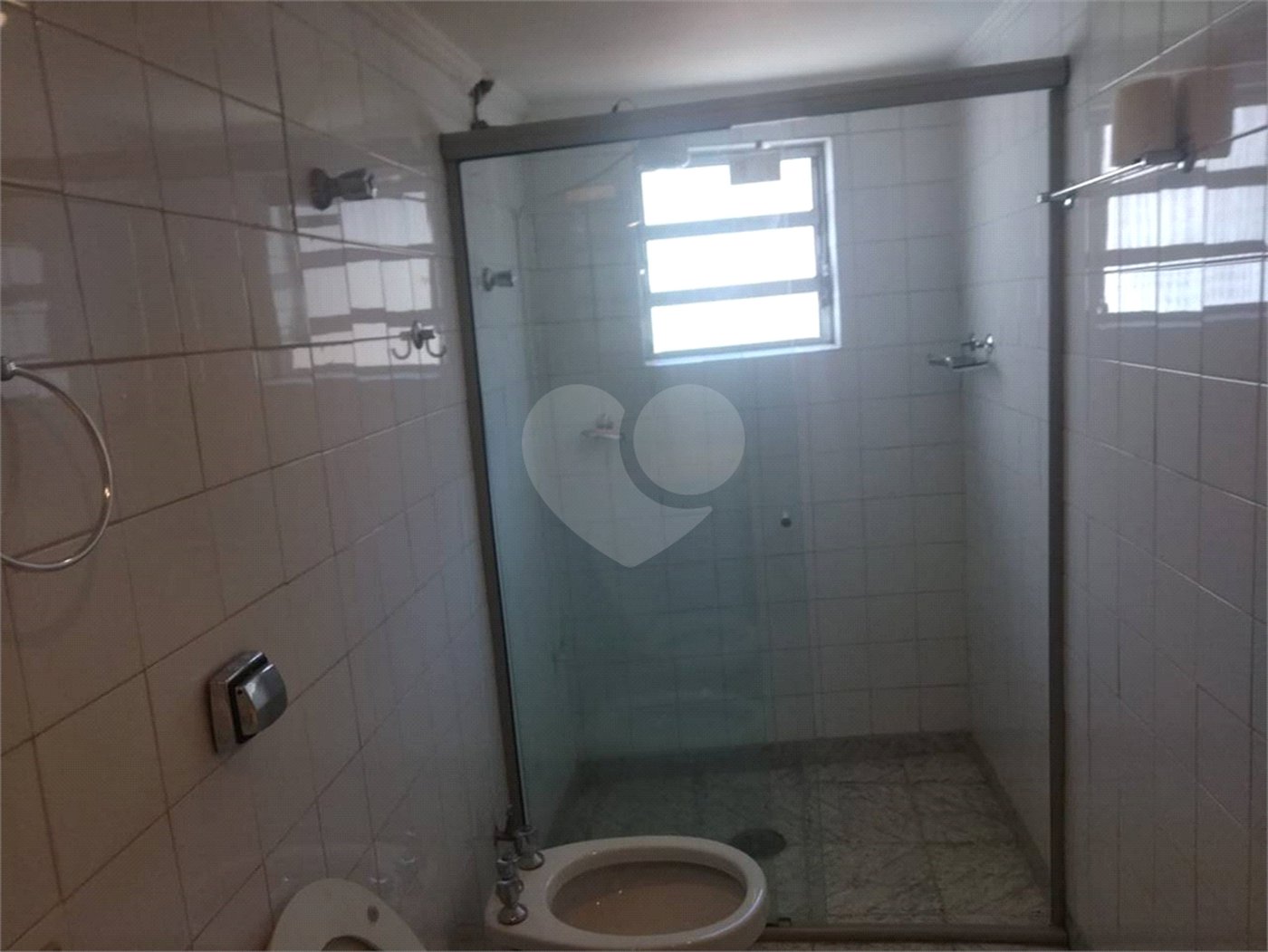 Casa à venda com 3 quartos, sendo 1 suíte, em Vila Mariana, São Paulo, SP