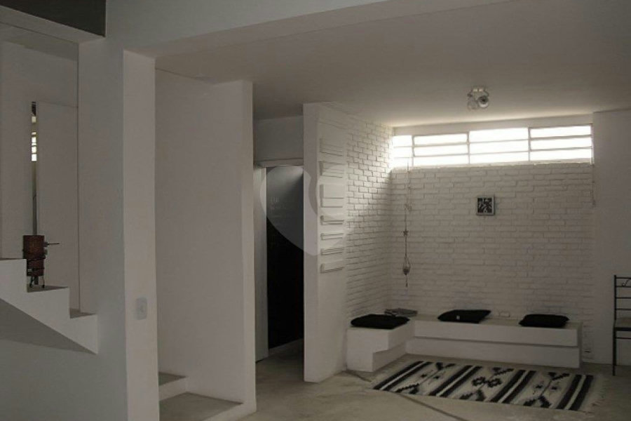 Sobrado à venda com 4 quartos, sendo 1 suíte, em Jardim São Paulo(zona Norte), São Paulo, SP