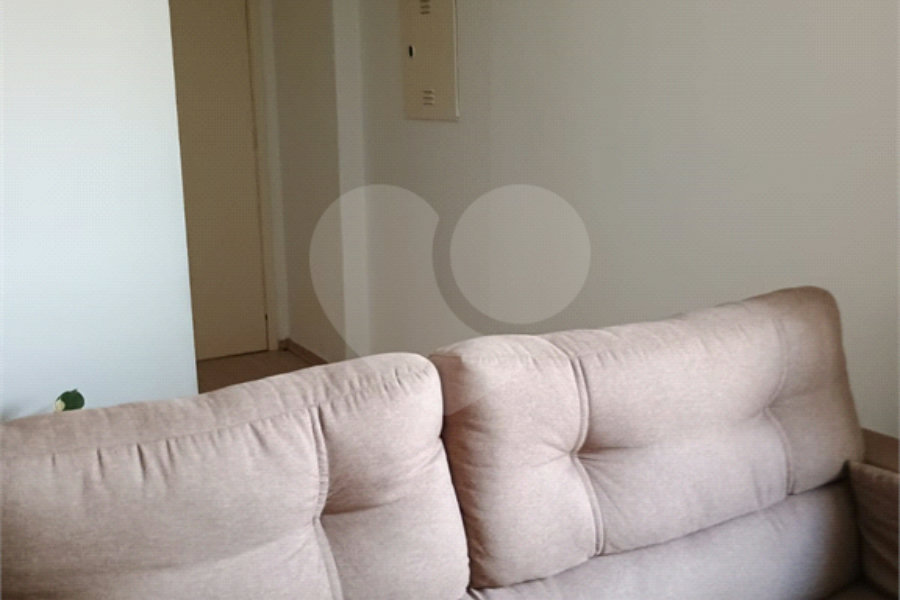 Apartamento à venda com 2 quartos em Parque Maria Domitila, São Paulo, SP
