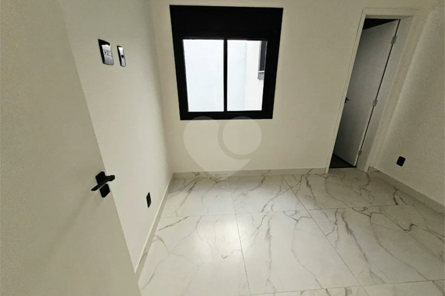 Sobrado à venda com 3 quartos, sendo 2 suítes, em Vila Guilherme, São Paulo, SP