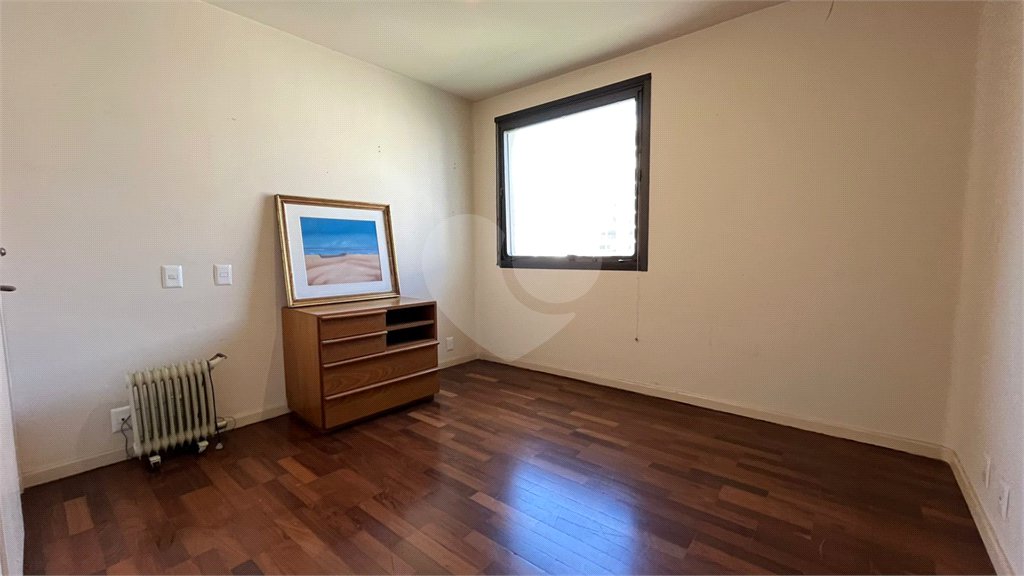 Apartamento à venda com 4 quartos, sendo 3 suítes, em Itaim Bibi, São Paulo, SP