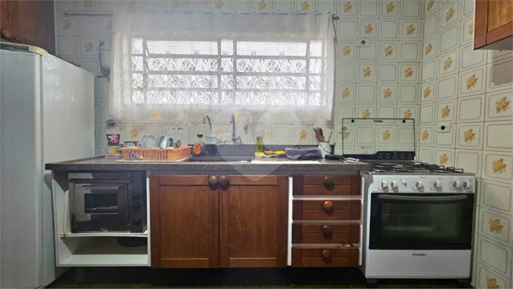 Casa de Vila à venda com 4 quartos, sendo 2 suítes, em Sumarezinho, São Paulo, SP