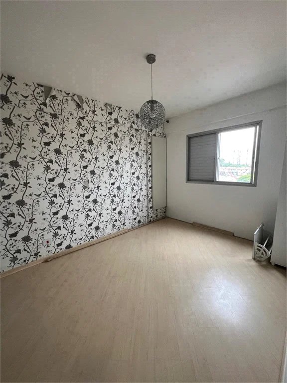 Apartamento à venda com 2 quartos, sendo 1 suíte, em Jardim Ester, São Paulo, SP