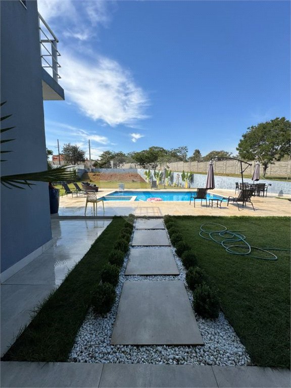 Casa à venda com 4 suítes no condomínio Fazenda Palmeiras Imperiais, Salto - SP