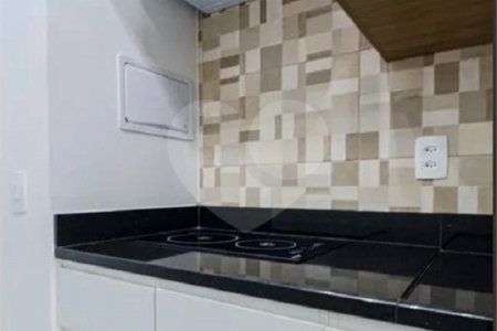 Apartamento à venda ou para alugar com 1 quarto em Cerqueira César, São Paulo, SP