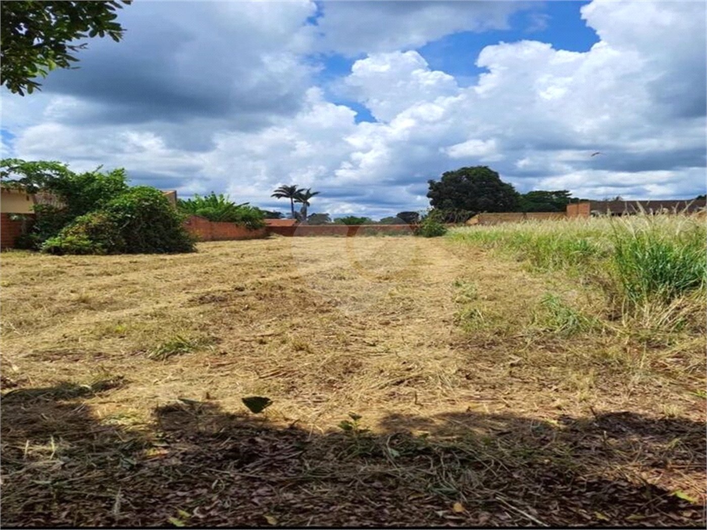 Terreno à venda no Centro, Ibirarema, SP
