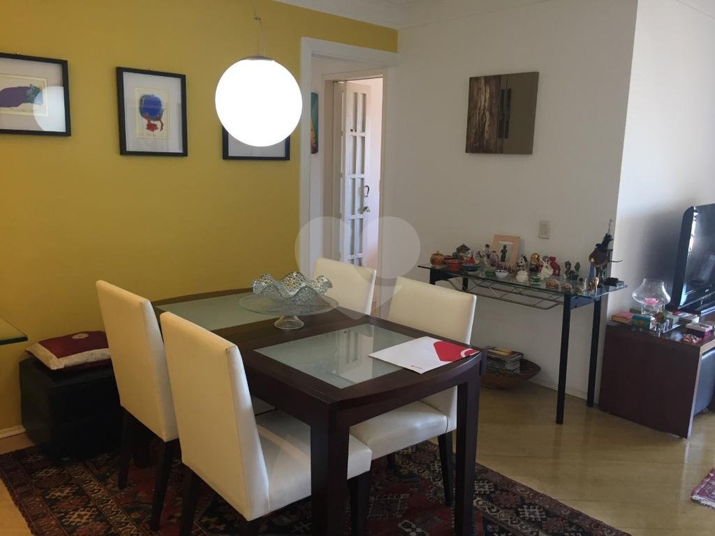 Apartamento com 3 quartos