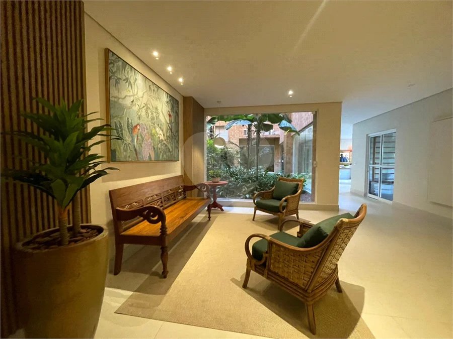 Apartamento à venda ou para alugar com 3 quartos, sendo 1 suíte,  em Riviera de São Lourenço, Bertioga, SP